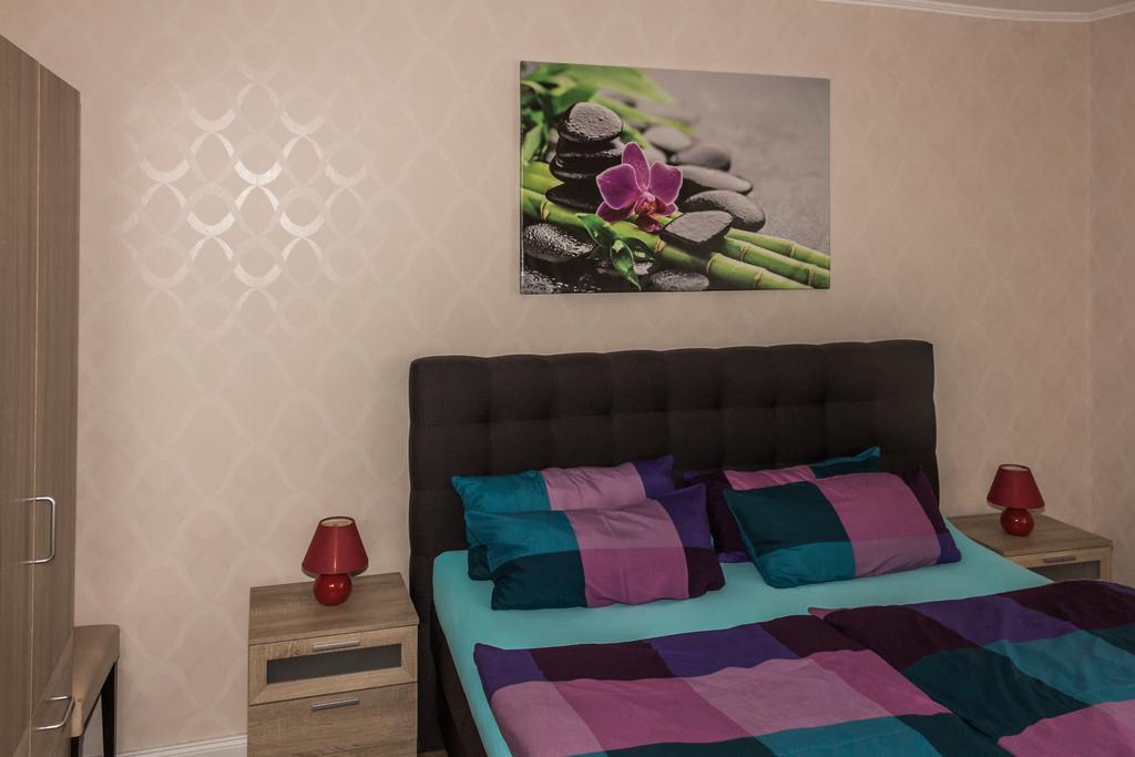 Gaestehaus Margareth Бюзум Экстерьер фото